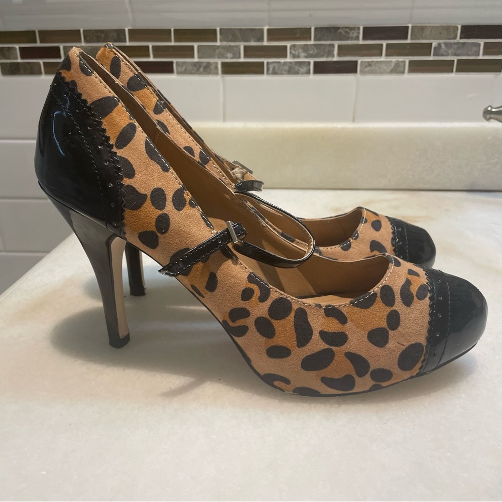JUSTFAB Leopard Print Patent Leather Mary Jane Heels - Worn Once - 8.5